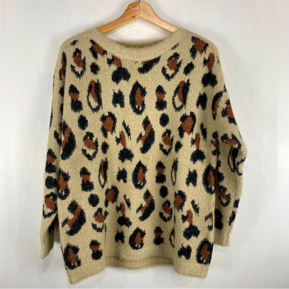 WorkShop Republic Clothing Leopard Animal Print Eyelash Fringe Pullover Sweater